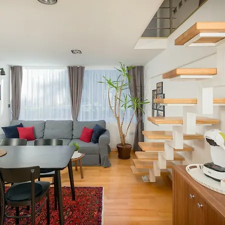 Astudio Apartment *