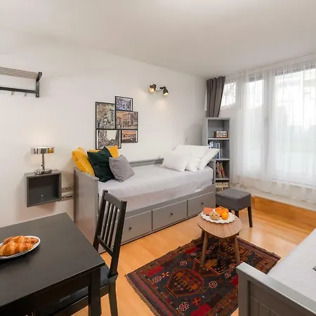 Apartman Astudio *