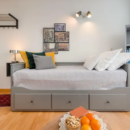 Astudio Apartman *